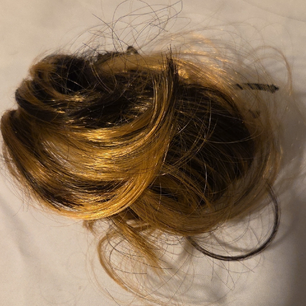 Luxurious Honey Blonde & Brown Hair Extension